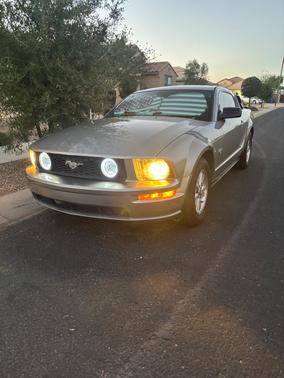 Silver 2009 Ford Mustang Premium