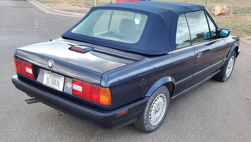 Blue 1992 BMW 318 iC