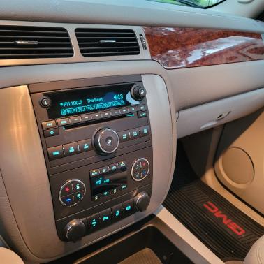 White 2013 GMC Sierra 2500 SLT