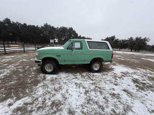 1995 Ford Bronco XLT