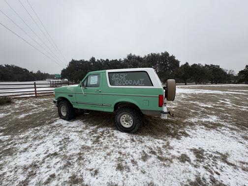 1995 Ford Bronco XLT