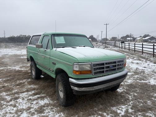 1995 Ford Bronco XLT