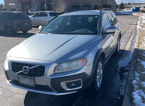 2010 Volvo XC70 T6