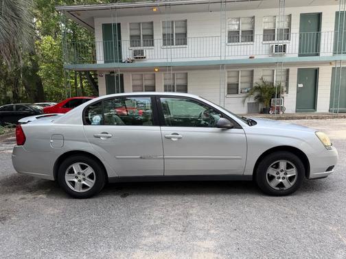 Silver 2005 Chevrolet Malibu LS