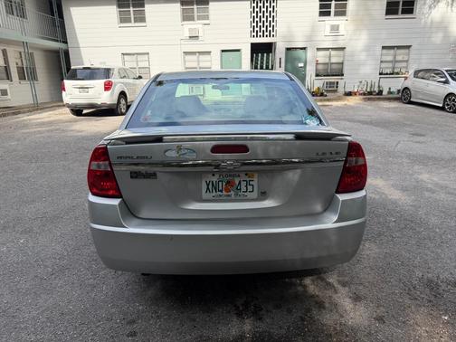 Silver 2005 Chevrolet Malibu LS