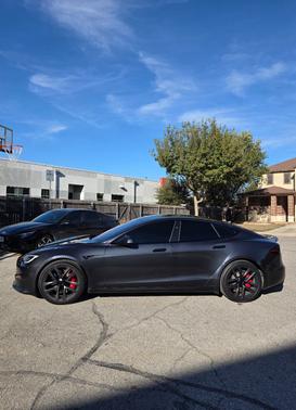 2024 Tesla Model S Plaid