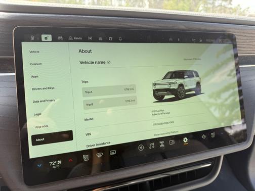 2025 Rivian R1S Adventure Dual-Motor Max Pack