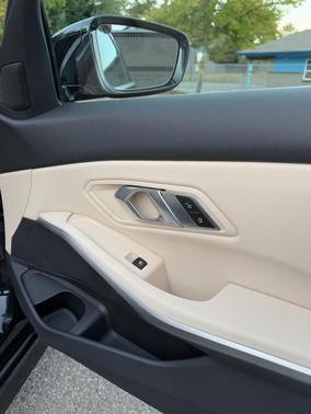 Black 2020 BMW 330 i