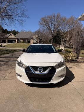 2017 Nissan Maxima 3.5 SR