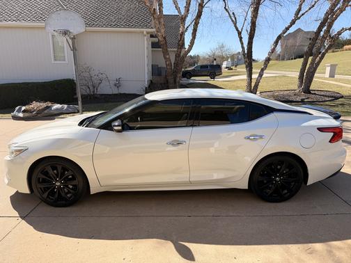 2017 Nissan Maxima 3.5 SR