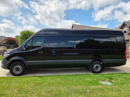 Black 2024 Mercedes-Benz Sprinter 2500 High Roof