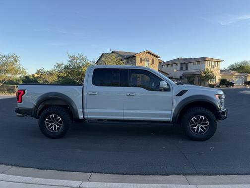 2017 Ford F-150 Raptor
