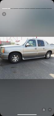 2002 Cadillac Escalade EXT Base