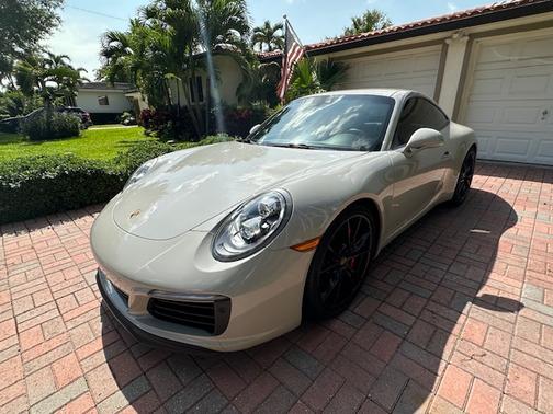 2018 Porsche 911 Carrera S