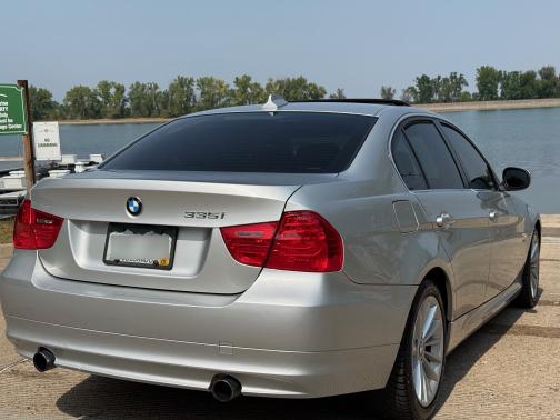 2010 BMW 335 i xDrive
