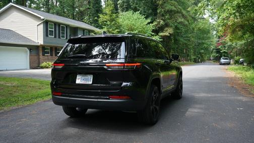 Black 2024 Jeep Grand Cherokee Limited