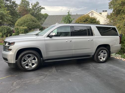 2020 Chevrolet Suburban LT