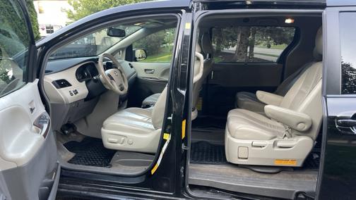 Black 2012 Toyota Sienna XLE