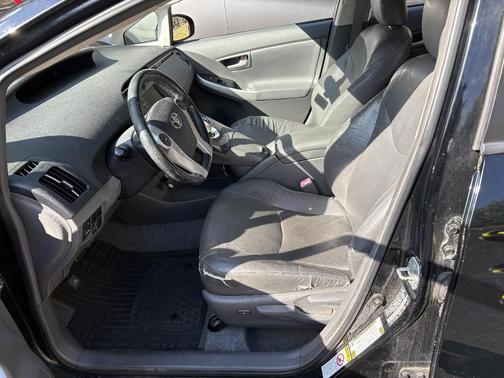 Black 2010 Toyota Prius III