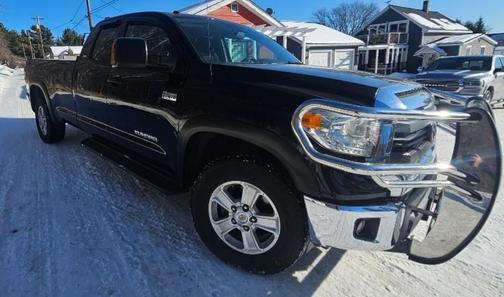 Black 2014 Toyota Tundra SR5