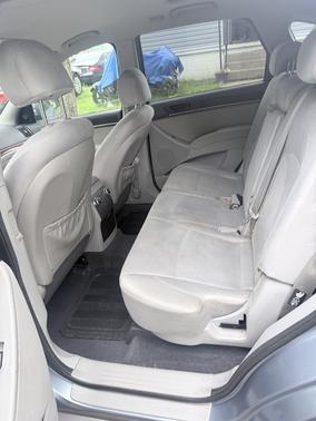 Blue 2010 Hyundai Veracruz GLS