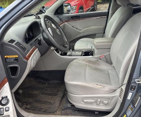 Blue 2010 Hyundai Veracruz GLS