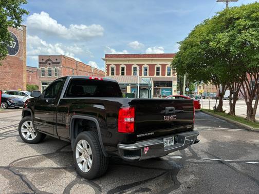 Black 2014 GMC Sierra 1500 SLE