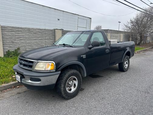 1998 Ford F-150 Base