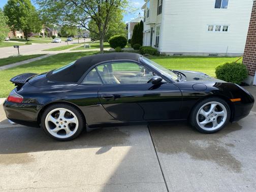 2000 Porsche 911 911 Carrera Cabriolet