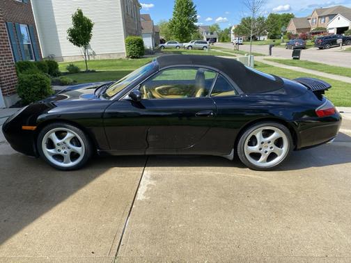 2000 Porsche 911 911 Carrera Cabriolet