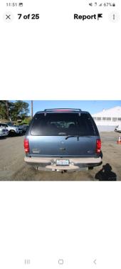 Blue 1998 Ford Expedition XLT 4WD