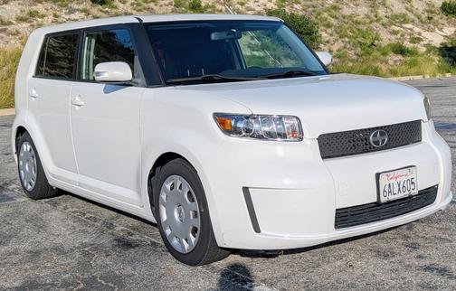 2009 Scion xB Base