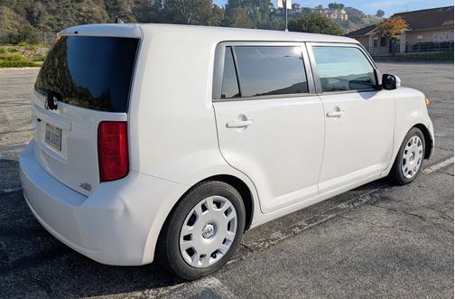 2009 Scion xB Base
