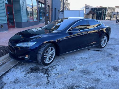 2013 Tesla Model S Performance