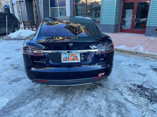 2013 Tesla Model S Performance