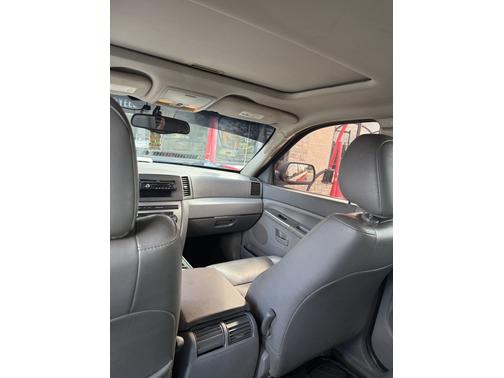 2005 Jeep Grand Cherokee Laredo