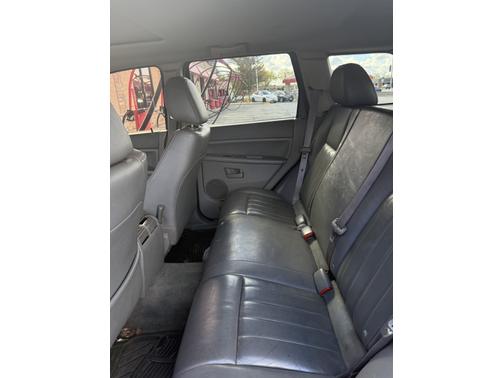 2005 Jeep Grand Cherokee Laredo