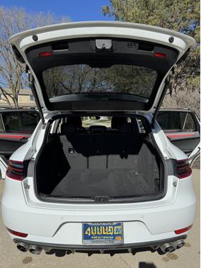 2018 Porsche Macan S