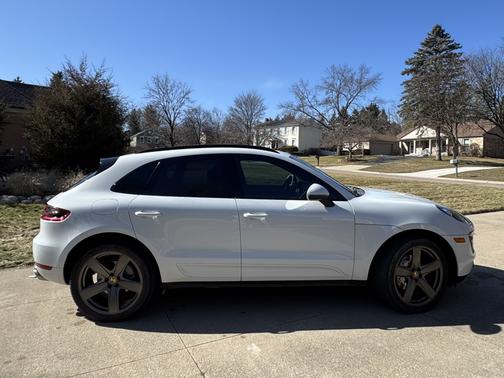 2018 Porsche Macan S