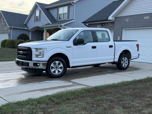White 2015 Ford F-150 XL
