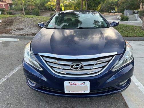 2013 Hyundai SONATA SE