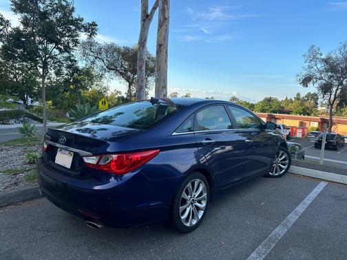 2013 Hyundai SONATA SE