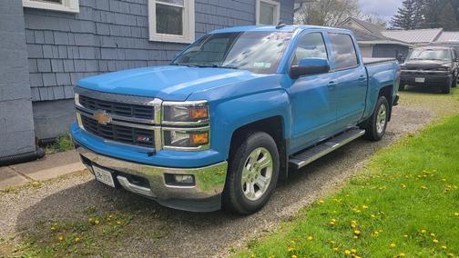 Blue 2015 Chevrolet Silverado 1500 2LT