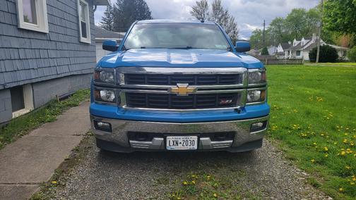 Blue 2015 Chevrolet Silverado 1500 2LT