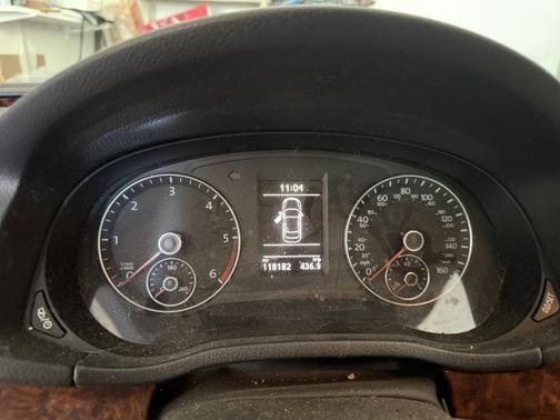 2013 Volkswagen Passat 2.0 TDI SEL Premium