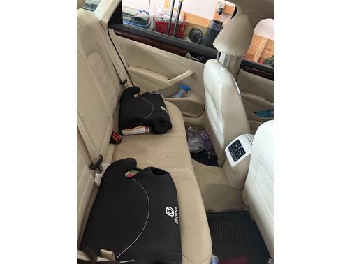 2013 Volkswagen Passat 2.0 TDI SEL Premium