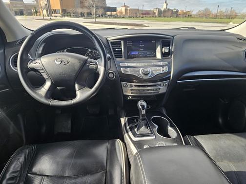 2018 INFINITI QX60 Base