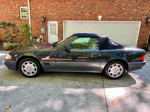 Black 1995 Mercedes-Benz SL-Class SL500 Roadster