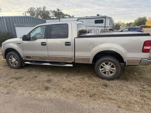 2006 Ford F-150 Lariat SuperCrew