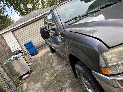 2002 Ford F-250 Lariat Crew Cab Super Duty